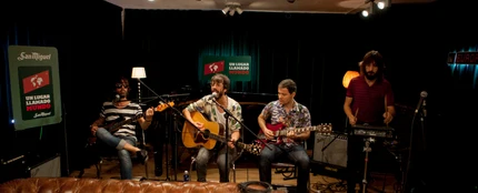 Sidonie interpreta Estáis aquí Sidonie interpreta Estáis aquí