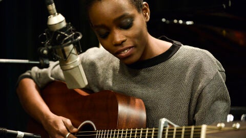 Irma interpreta Catch the wind