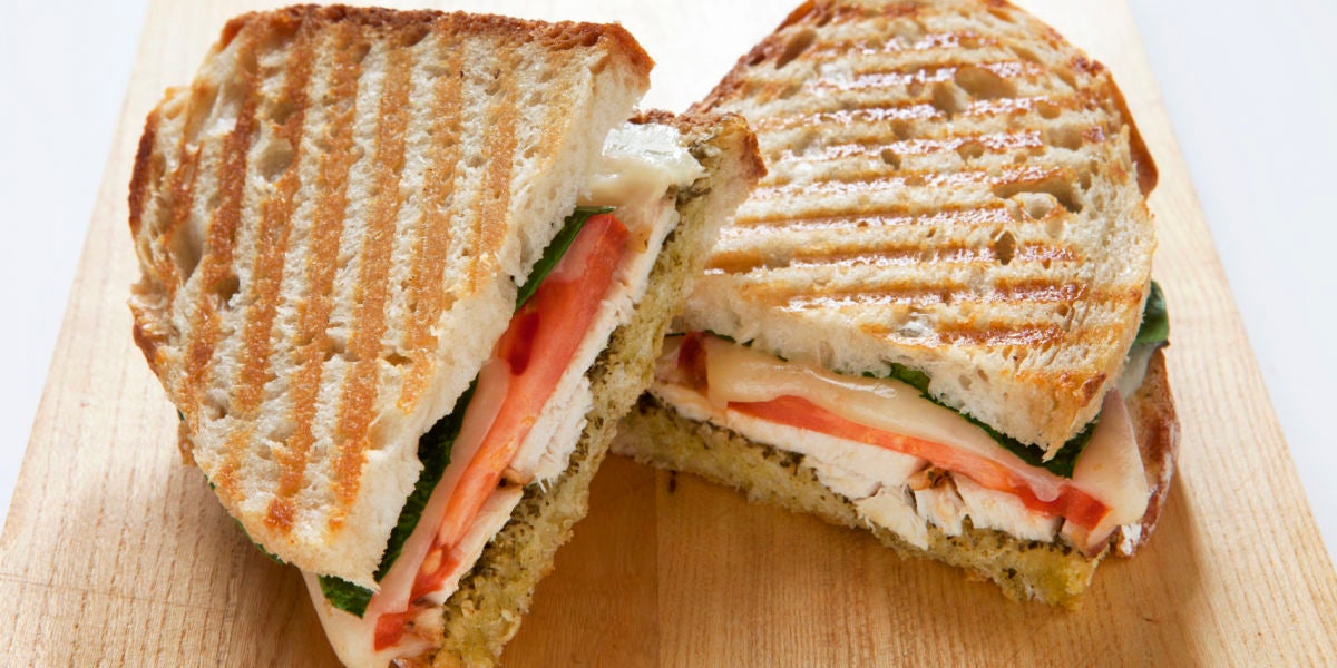 Con pan blanco obtienes un esponjoso bocadillo