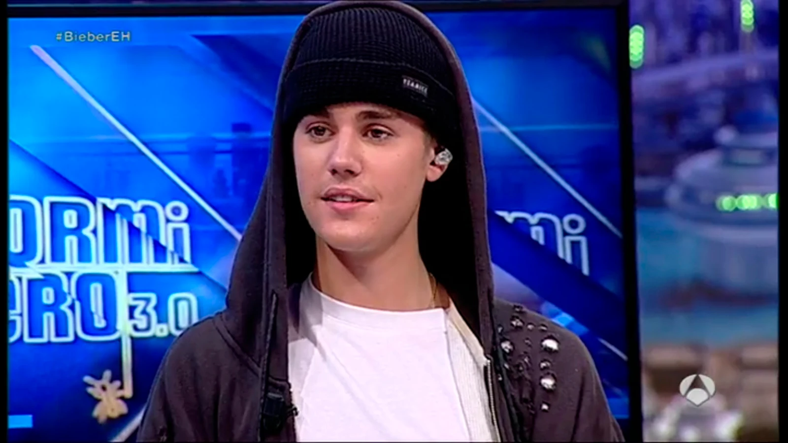 Justin bieber con trancas y barrancas