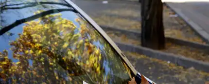 Una multa en el parabrisas de un coche en Madrid Una multa en el parabrisas de un coche en Madrid