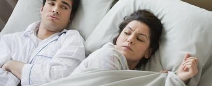Una pareja en la cama