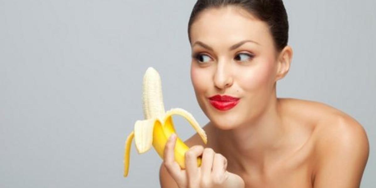 China prohíbe vídeos de gente comiendo plátanos de forma seductora
