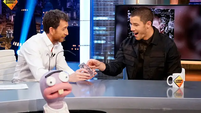 Trancas y Barrancas juegan a las adivinanzas con Nick Jonas