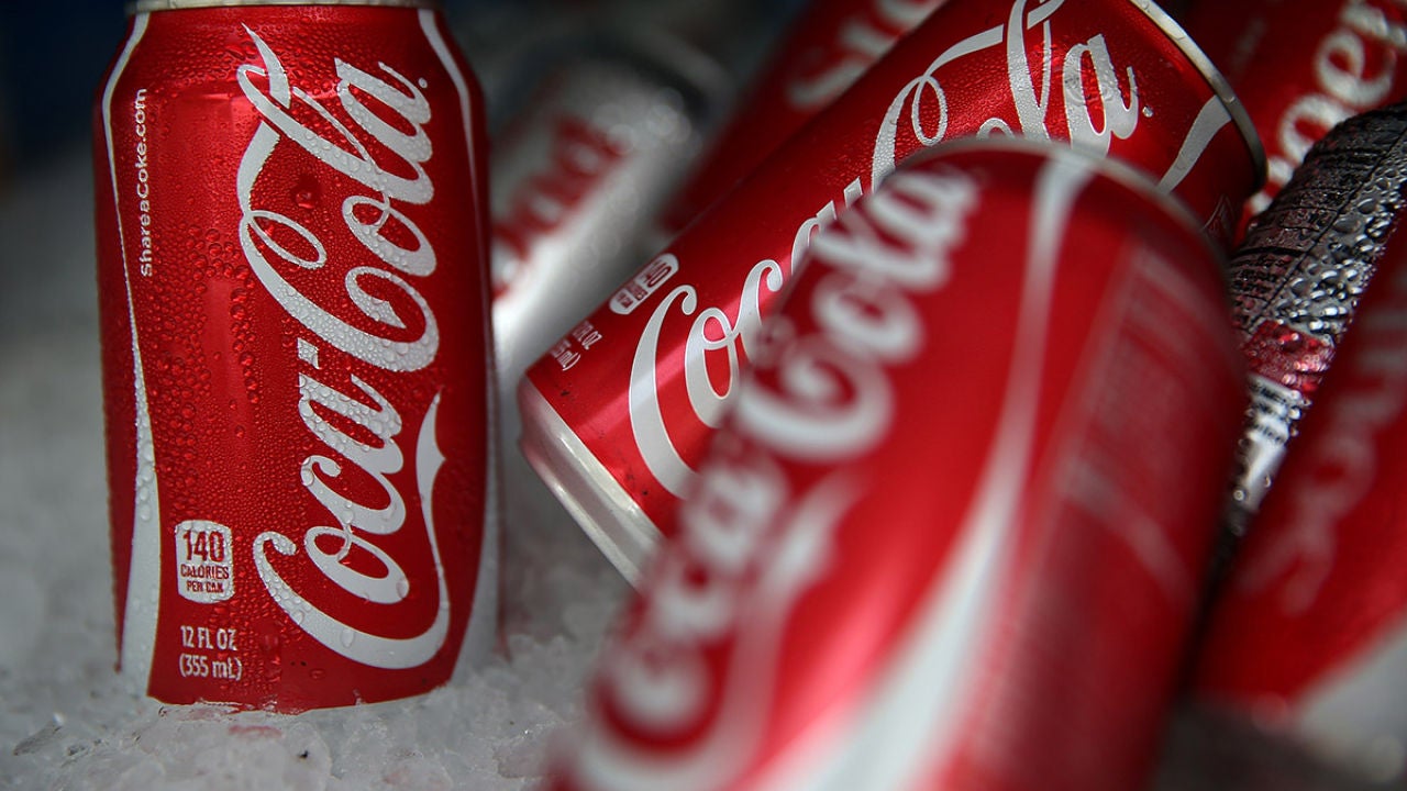 CocaCola prepara su primera bebida con alcohol Europa FM