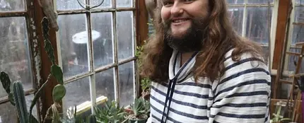 Mujer con barba Mujer con barba