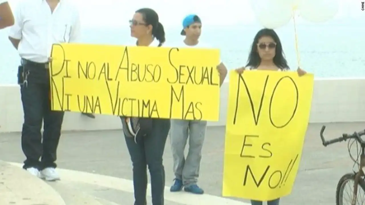 Protesta en Méjico por el caso del Clan de los Porkys Protesta en Méjico por el caso del Clan de los Porkys