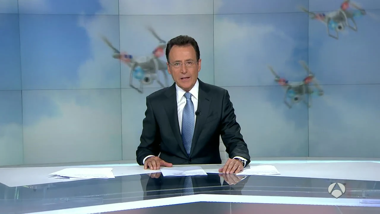 Zapping TV - Matías Prats - Mónica Carrillo - El 'drone' especial de Matías Prats para los chistes Zapping TV