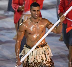 Pita Taufatofua, el abanderado de Tonga en los JJOO Pita Taufatofua, el abanderado de Tonga en los JJOO
