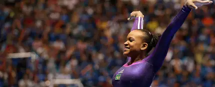 Rebeca Andreda realizando uno de sus ejercicios en Rio 2016 Rebeca Andreda realizando uno de sus ejercicios en Rio 2016