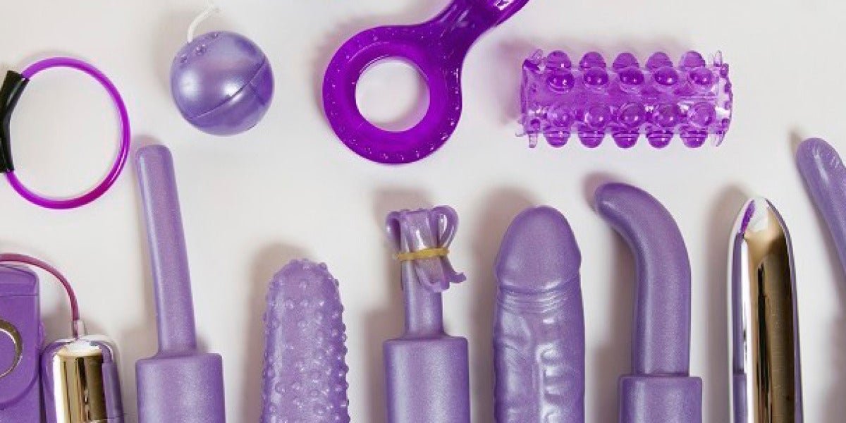 ¿Tienen miedo los chicos a los juguetes eróticos en la cama?