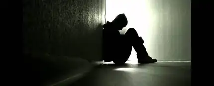 Joven triste Joven triste