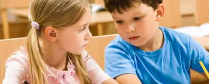 Niños en el colegio Niños en el colegio