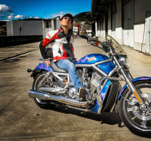 Fito Cabrales con su Harley Davidson Fito Cabrales con su Harley Davidson