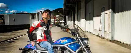 Fito Cabrales con su Harley Davidson Fito Cabrales con su Harley Davidson