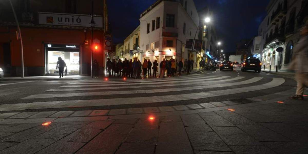 Semáforo en el suelo en Sant Cugat del Vallès