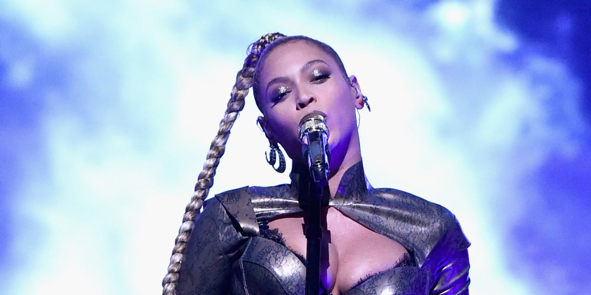Beyoncé durante el concierto benéfico Tidal X 1015