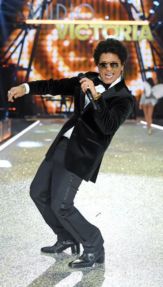 Bruno Mars en el desfile de Victoria's Secret 2016 Bruno Mars en el desfile de Victoria's Secret 2016