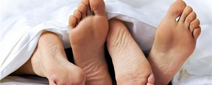 Una pareja en la cama Una pareja en la cama