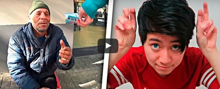 Reset, en el vídeo donde da de comer a un sintecho Reset, en el vídeo donde da de comer a un sintecho
