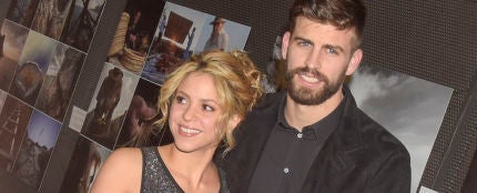 Shakira y Gerard Piqué posan juntos en la gala de unos premios deportivos