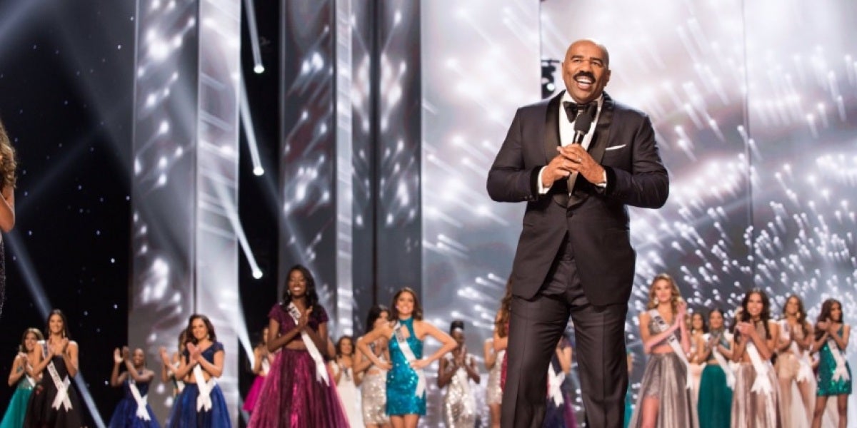 Steve Harley en la gala de Miss Universo 2017