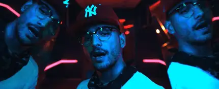 Maluma en el vídeo 'Me Gusta (Remix)', su colaboración con Alkilados Maluma en el vídeo 'Me Gusta (Remix)', su colaboración con Alkilados