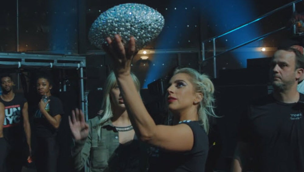 Lady Gaga ensayando para la Super Bowl 2017