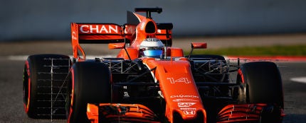 El nuevo McLaren de Alonso rueda en Montmeló