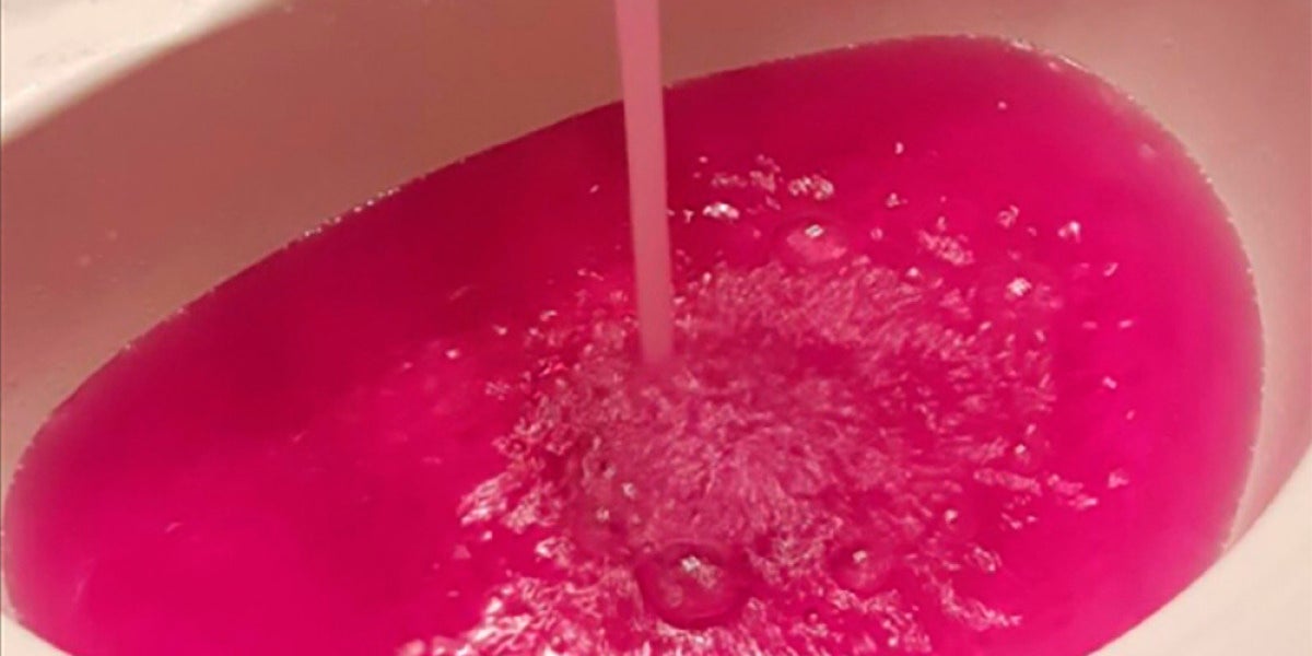 Agua rosa en Canadá