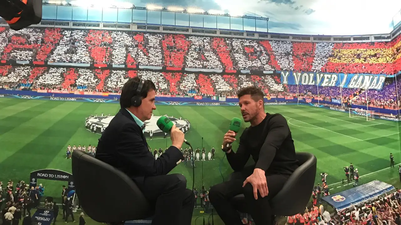 Simeone en El Transistor Simeone en El Transistor