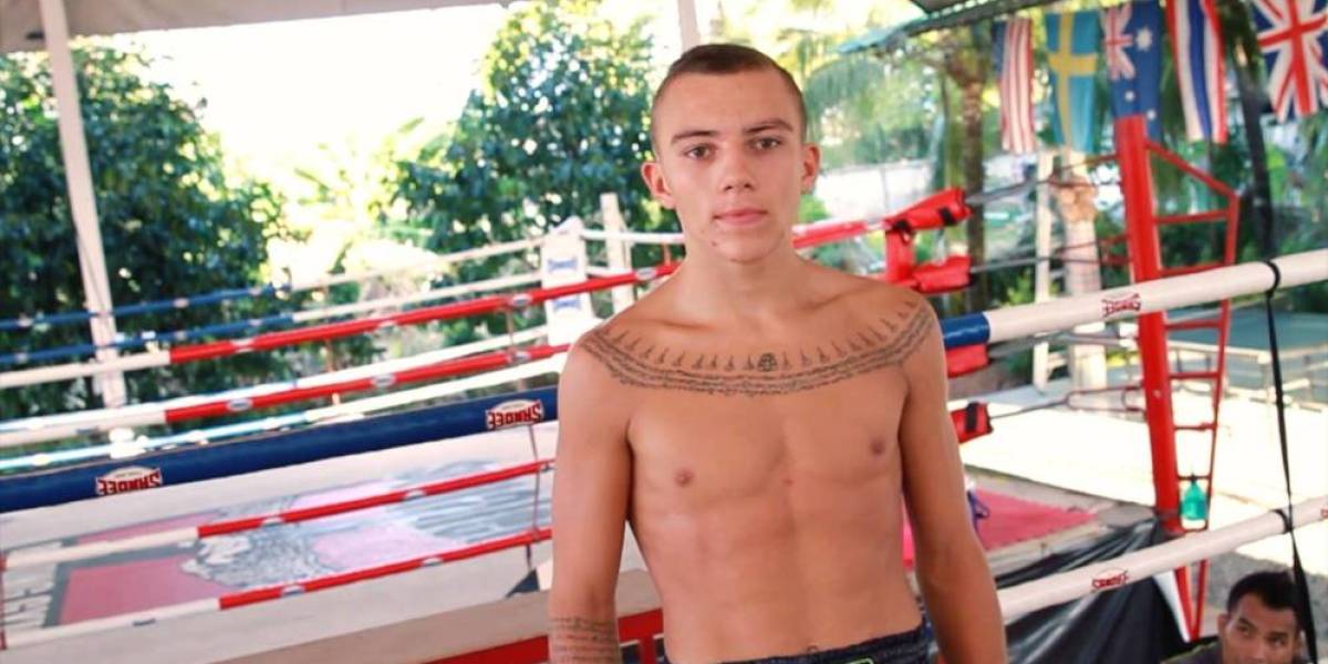 El luchador de Muay Thai, Jordan Coe