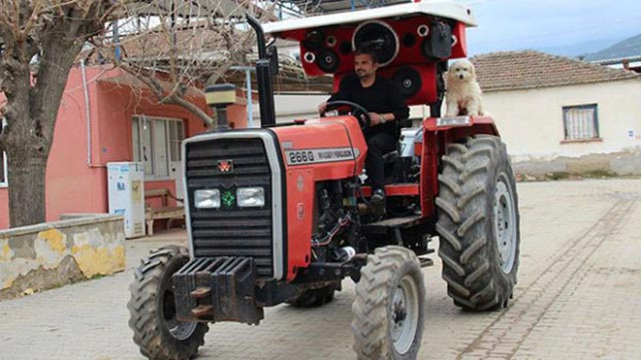 Convierte su tractor en una discoteca Convierte su tractor en una discoteca
