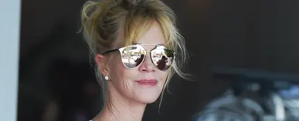 Melanie Griffith borra por completo el tatuaje dedicado a Antonio Banderas Melanie Griffith borra por completo el tatuaje dedicado a Antonio Banderas