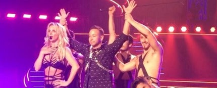Howie en el espectáculo de Britney Spears en Las Vegas