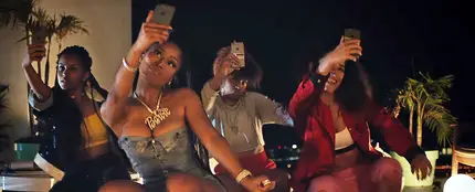Nicki Minaj en el vídeo de 'Run Up' Nicki Minaj en el vídeo de 'Run Up'