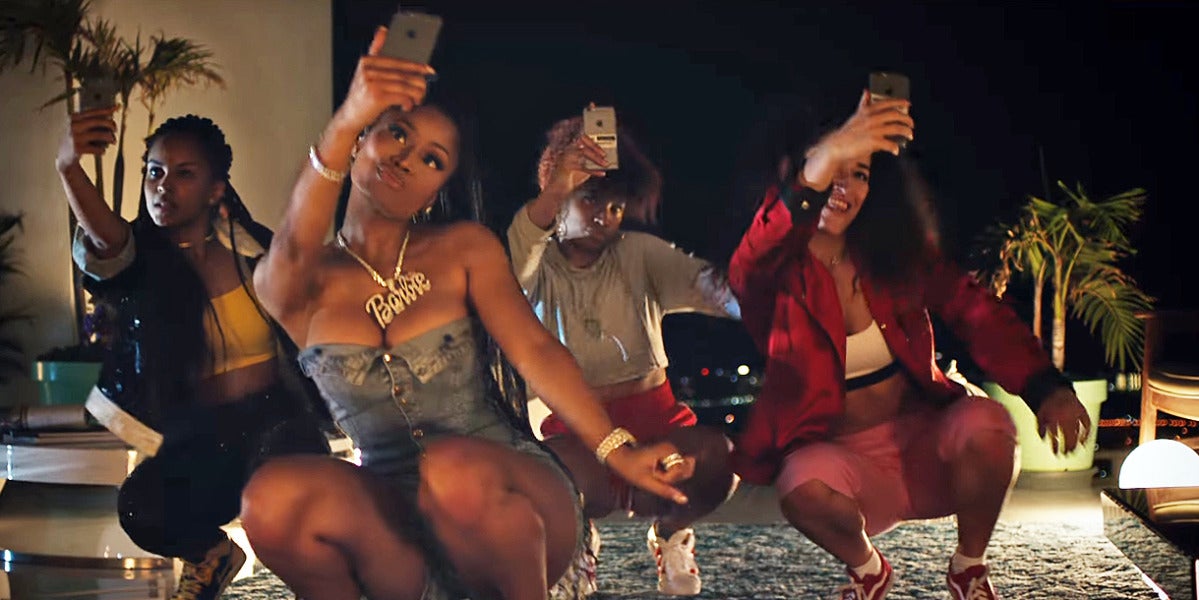 Nicki Minaj en el vídeo de 'Run Up'