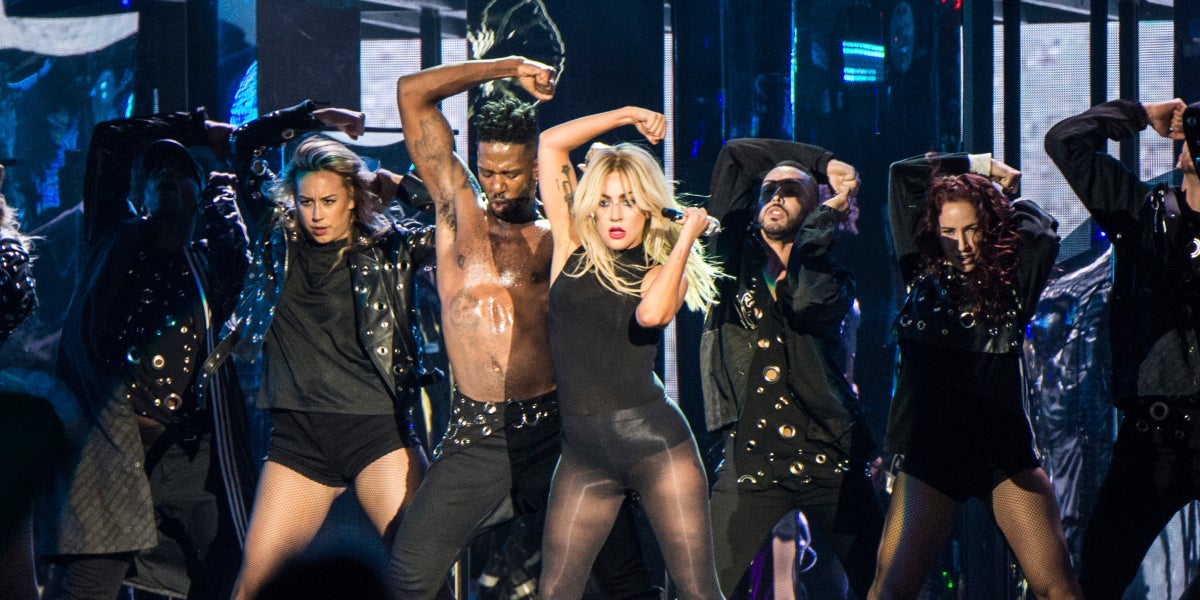 Lady Gaga durante su concierto en Coachella 2017