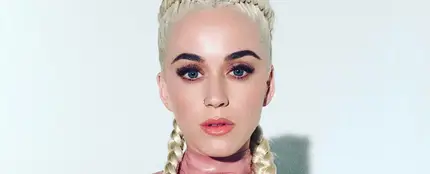 El nuevo look de Katy Perry es muy Kardashian El nuevo look de Katy Perry es muy Kardashian