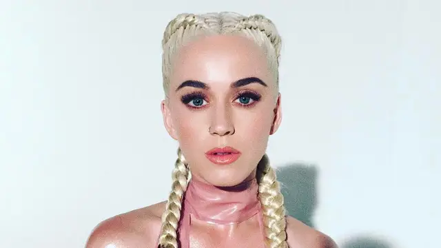 El nuevo look de Katy Perry es muy Kardashian