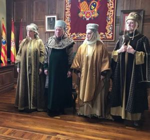 Boda medieval tras reencontrarse por Facebook Boda medieval tras reencontrarse por Facebook