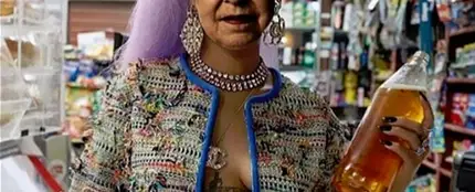 El homenaje de Rihanna a Isabel II El homenaje de Rihanna a Isabel II