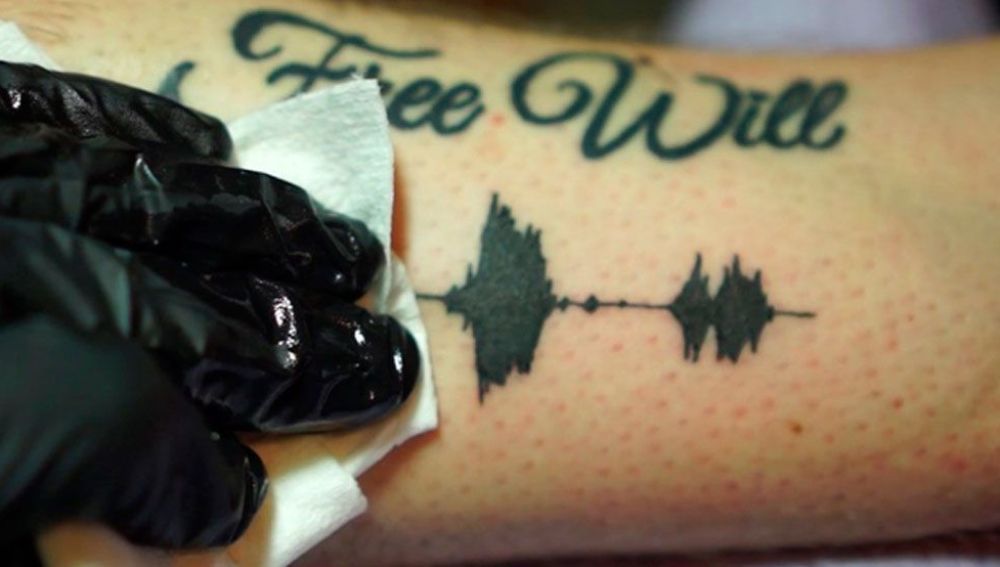 Tatuaje de Soundwave Tattoos de Skin Motion