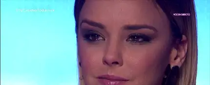 Chenoa se emociona con 'Durmiendo sola' Chenoa se emociona con 'Durmiendo sola'
