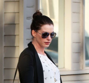 Anne Hathaway Anne Hathaway