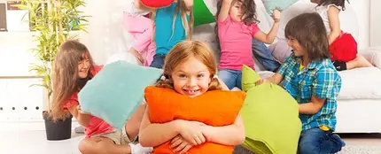 Niños jugando Niños jugando