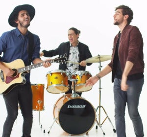 Morat y Álvaro Soler lanzan 'Yo Contigo, Tú Conmigo' Morat y Álvaro Soler lanzan 'Yo Contigo, Tú Conmigo'