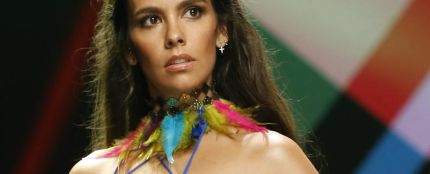 Cristina Pedroche debuta como en la pasarela con un bikini de Calima