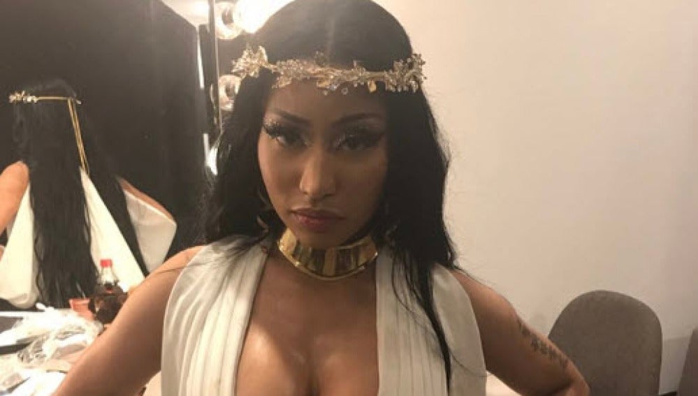 Nicki Minaj posa muy sexy en Instagram