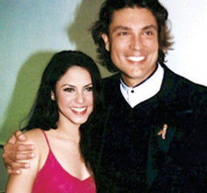Shakira y Osvaldo Ríos (1997) Shakira y Osvaldo Ríos (1997)